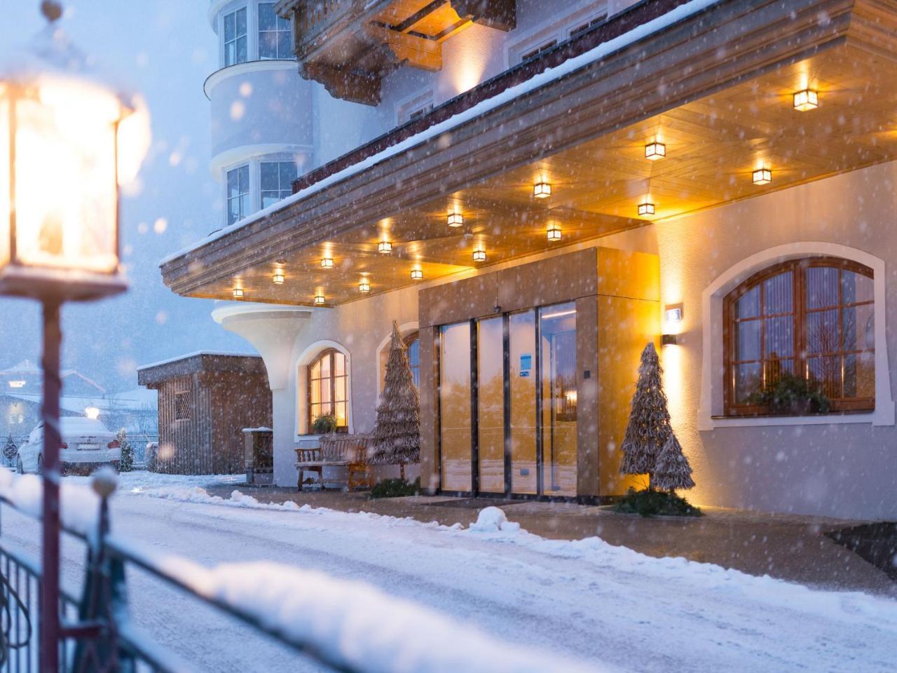 Hotel Bergzeit Grossarl Exterior foto